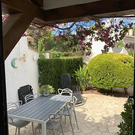 Bungalow Marquérite Moraira, 5 minutes from beach Teulada Exterior foto