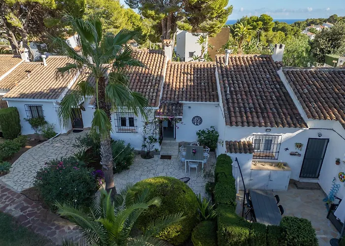 Bungalow Marquérite Moraira, 5 minutes from beach