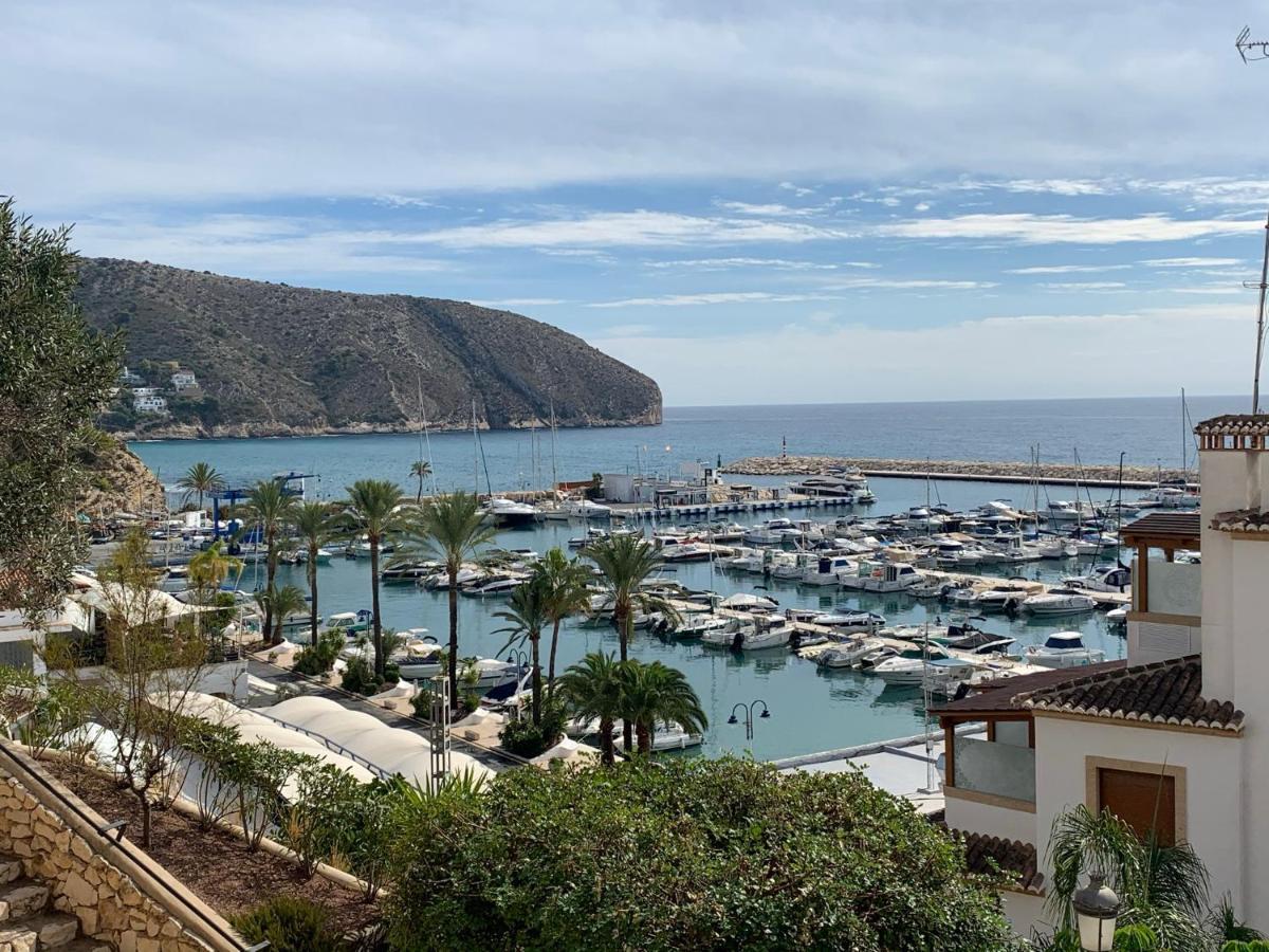 Villa Marquérite Moraira, 5 Minutes From *