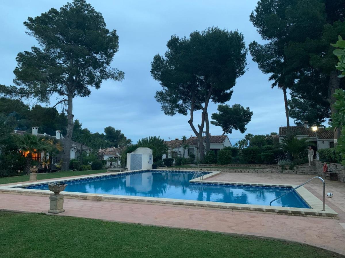 Marquérite Moraira, 5 Minutes From * Teulada