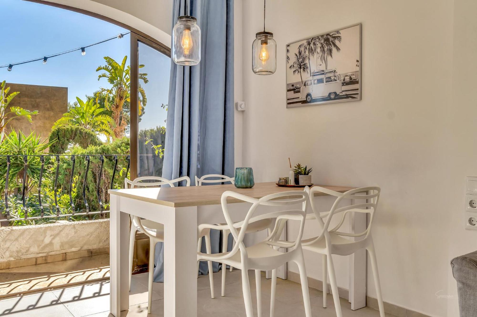 Marquérite Moraira, 5 Minutes From Villa