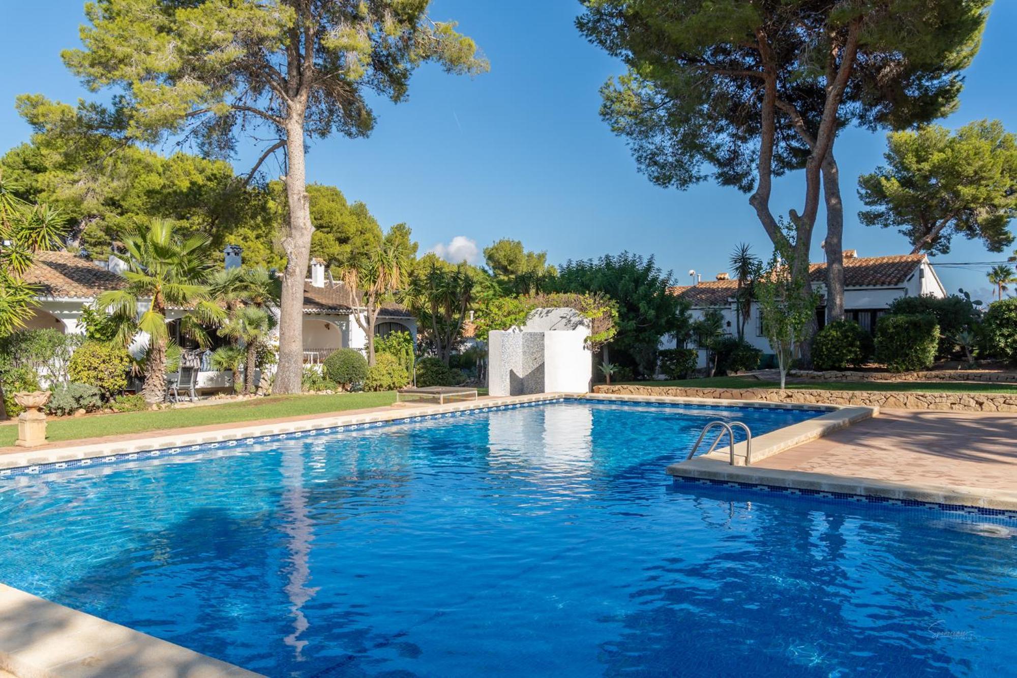 Marquérite Moraira, 5 Minutes From Villa *